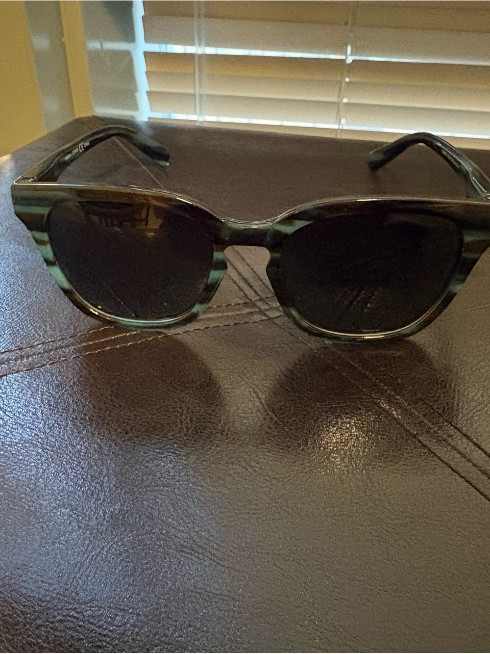 Women’s Green Tortoiseshell goodr Sunglasses never worn